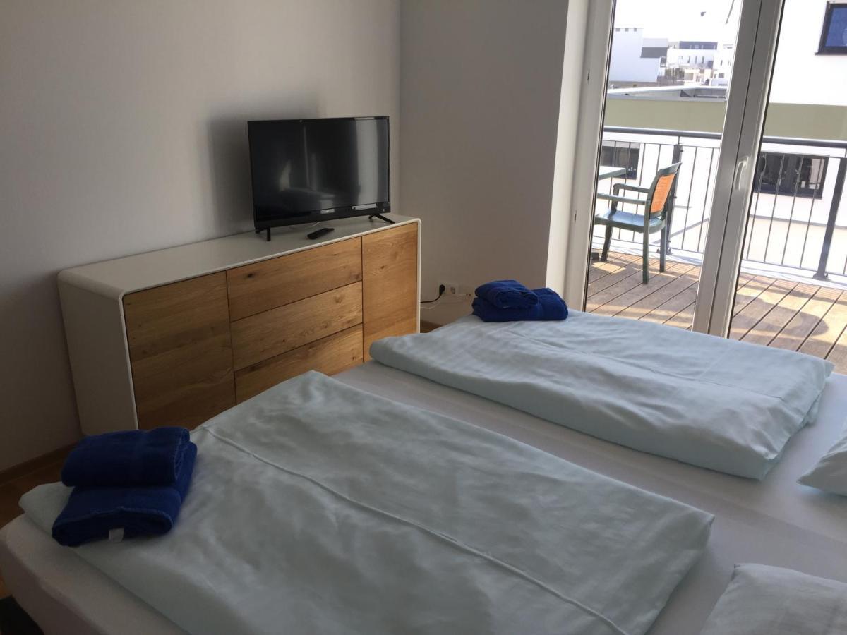 Appartements Am Hafen Цвенкау Екстер'єр фото