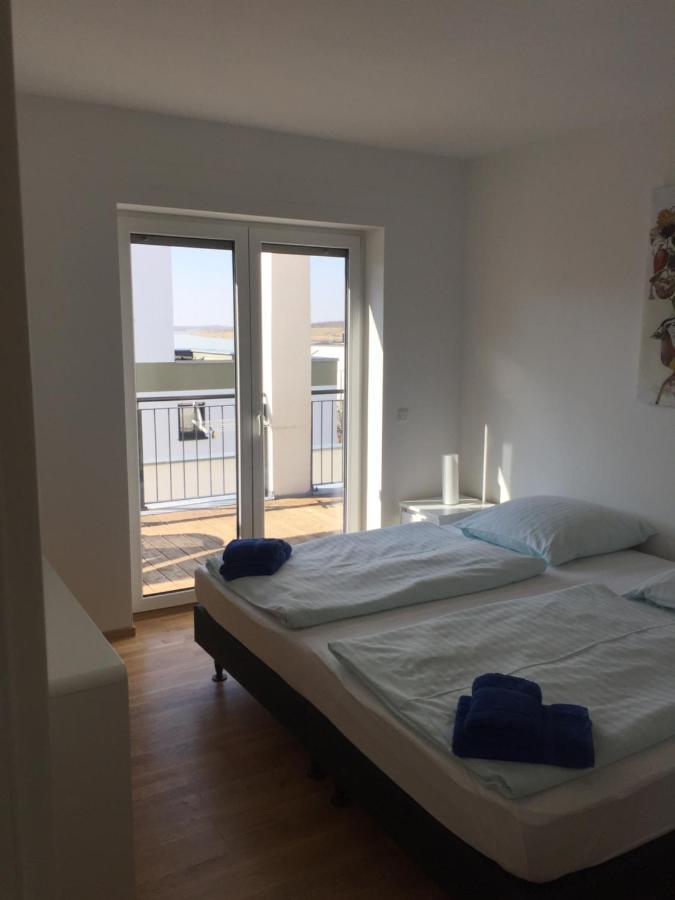 Appartements Am Hafen Цвенкау Екстер'єр фото