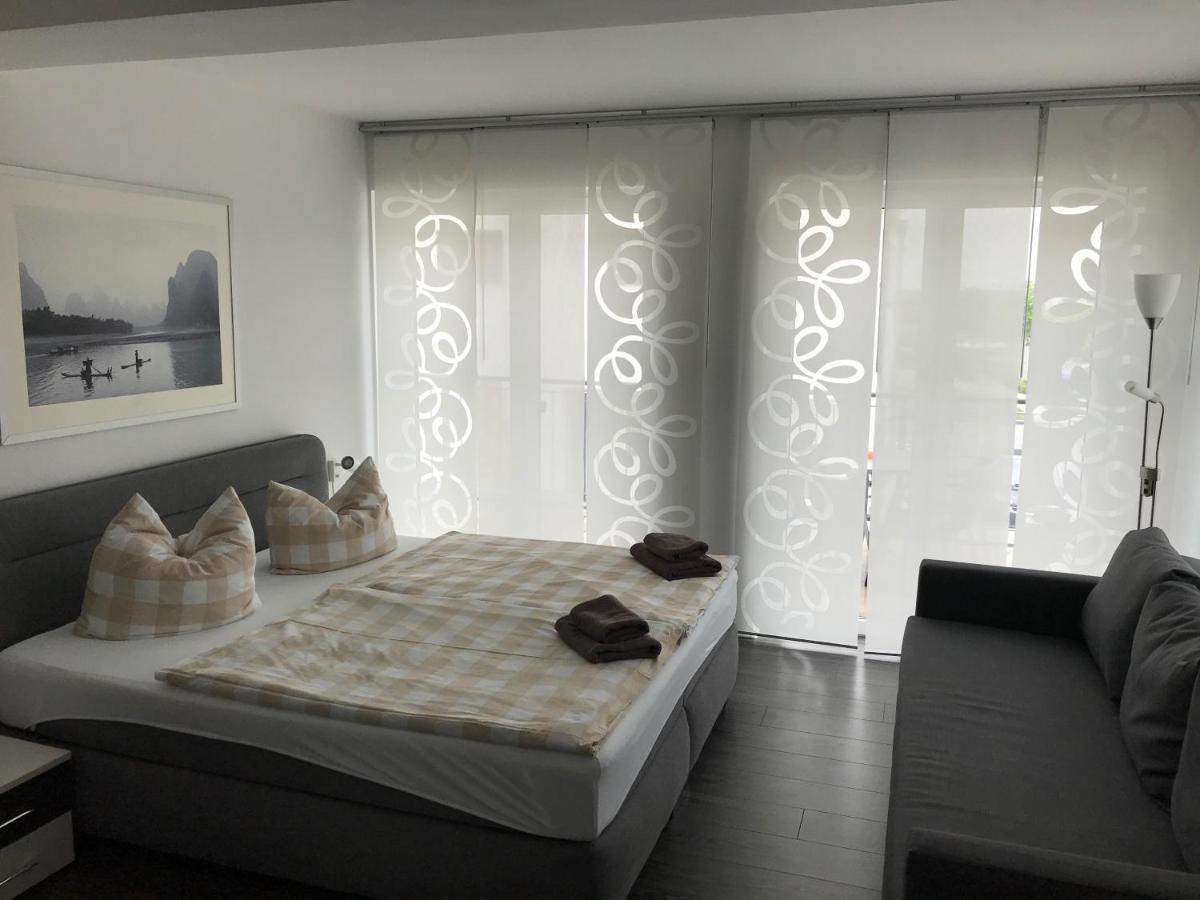 Appartements Am Hafen Цвенкау Екстер'єр фото