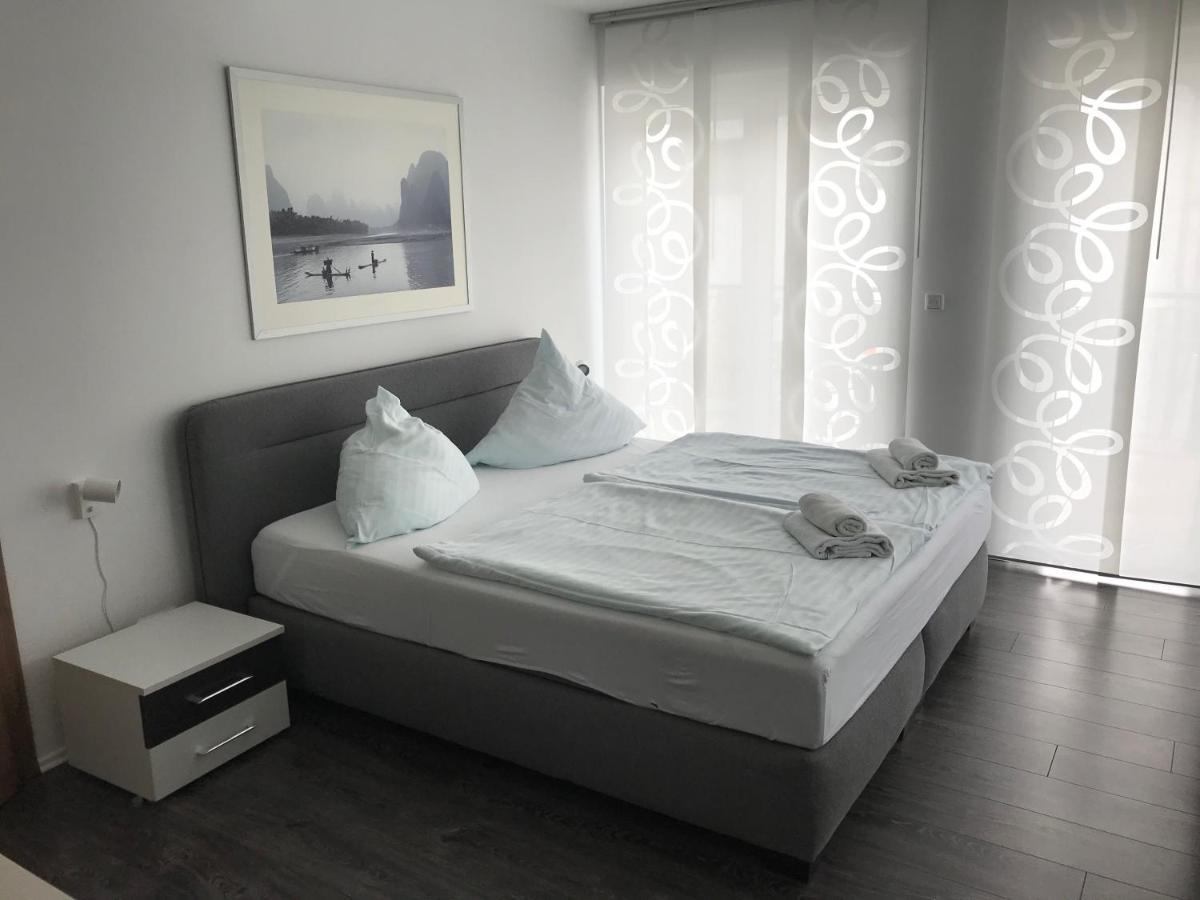 Appartements Am Hafen Цвенкау Екстер'єр фото