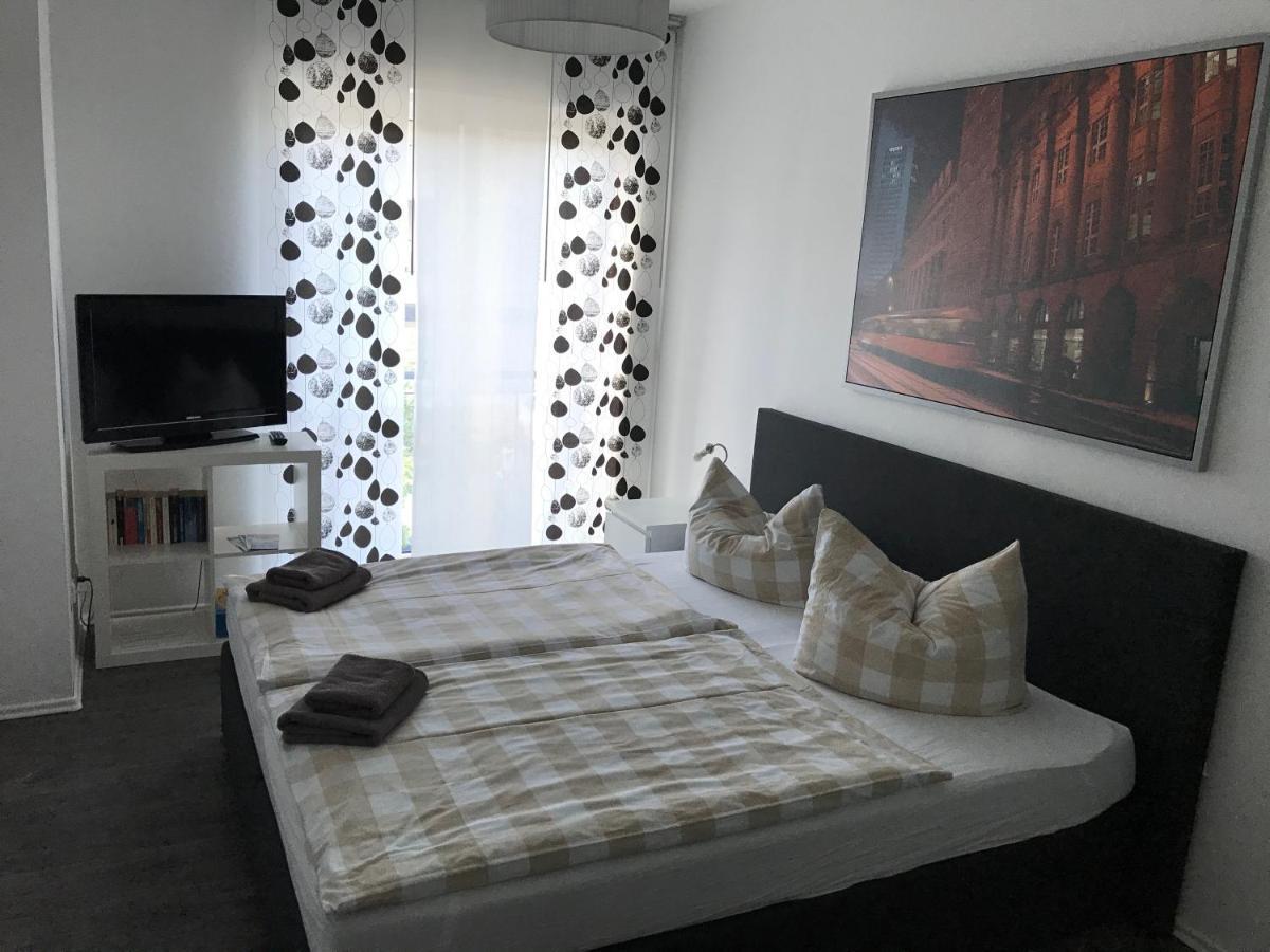 Appartements Am Hafen Цвенкау Екстер'єр фото