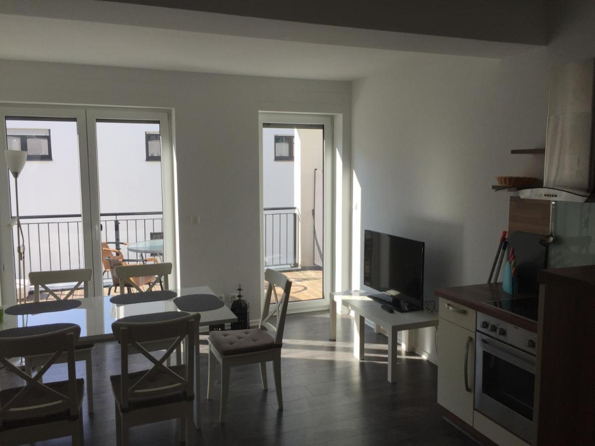 Appartements Am Hafen Цвенкау Екстер'єр фото