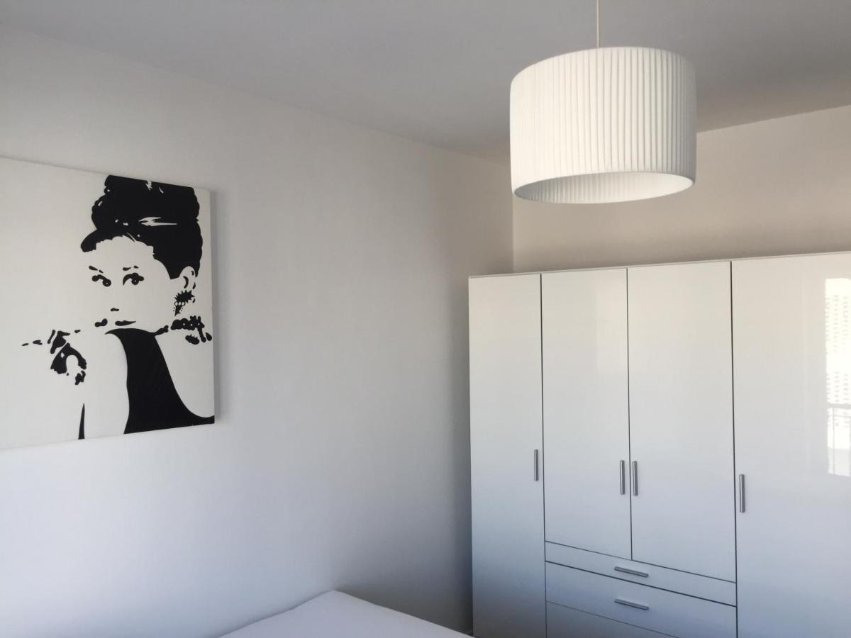 Appartements Am Hafen Цвенкау Екстер'єр фото