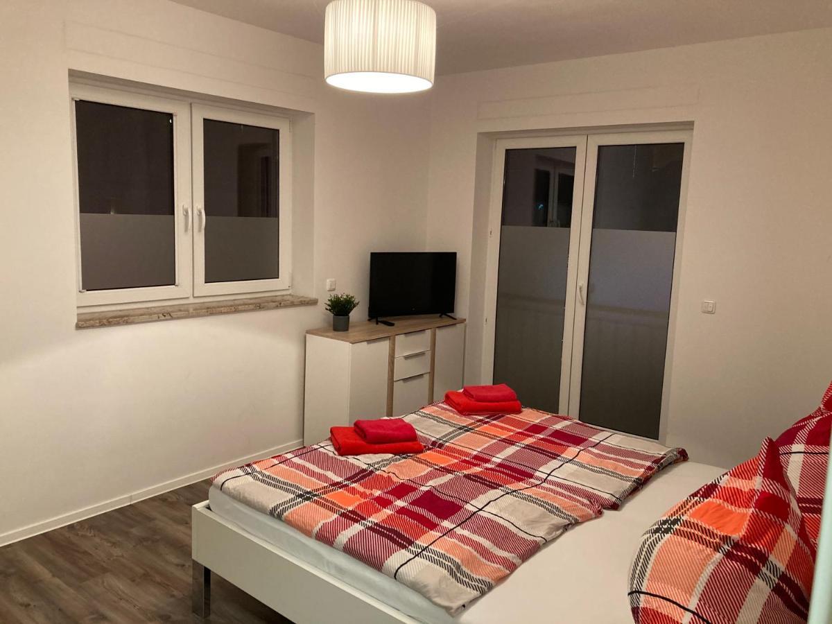 Appartements Am Hafen Цвенкау Екстер'єр фото