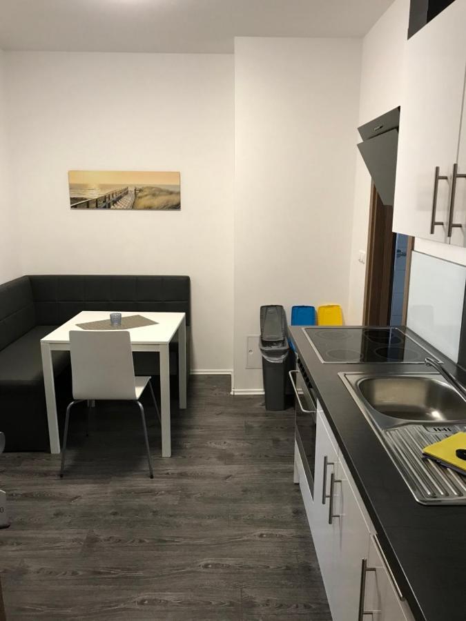 Appartements Am Hafen Цвенкау Екстер'єр фото