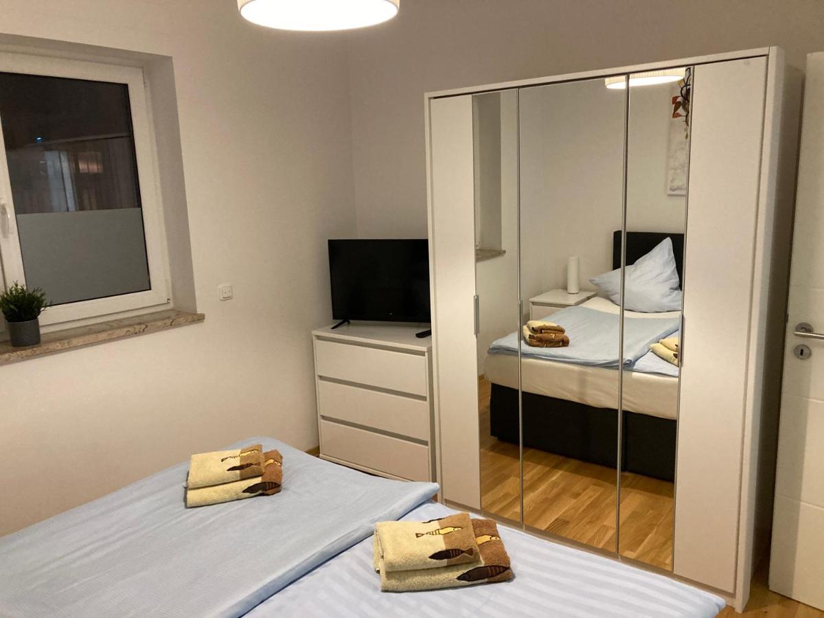 Appartements Am Hafen Цвенкау Екстер'єр фото